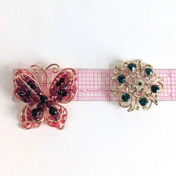 8pc Vintage Brooch Collection - Sarah Coventry, JJ Jonette & Unsigned Pieces - Picture 14 of 17